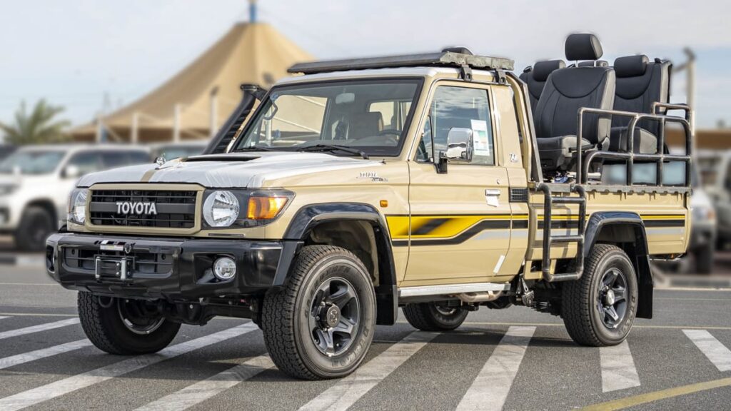 Toyota Safari Truck 4.2D MT Mid-Window | Rescueride