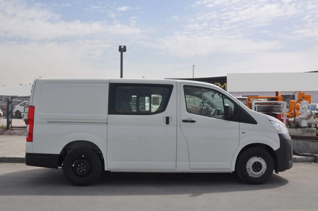 Toyota Hiace Standard Roof (3.5L Petrol) – Fast, Compact & Reliable Urban Ambulance Platform | Rescueride